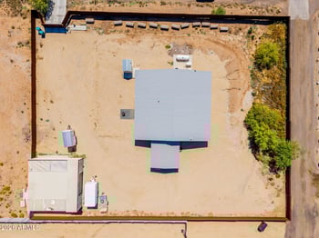 42605 6th Ave, New River, AZ 85087