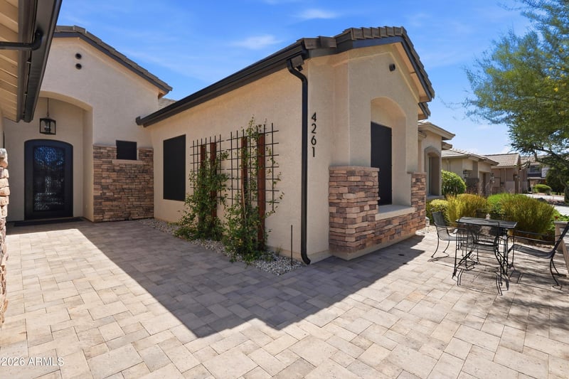 4261 Andre Ave, Gilbert, AZ 85298
