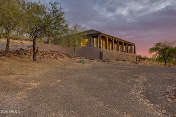 42610 22nd St, New River, AZ 85087