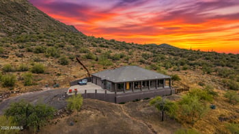42610 22nd St, New River, AZ 85087