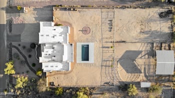 42618 3rd Ave, New River, AZ 85087