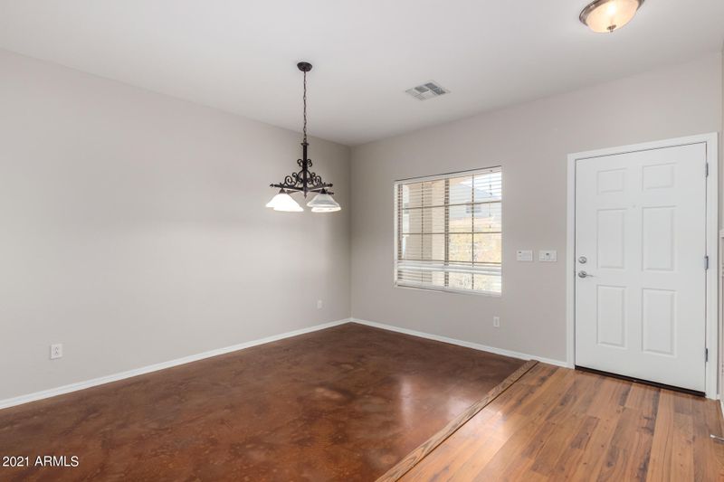 4262 E Colonial Dr, Chandler, AZ 85249