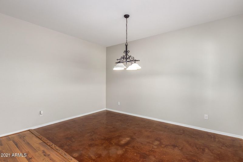 4262 E Colonial Dr, Chandler, AZ 85249