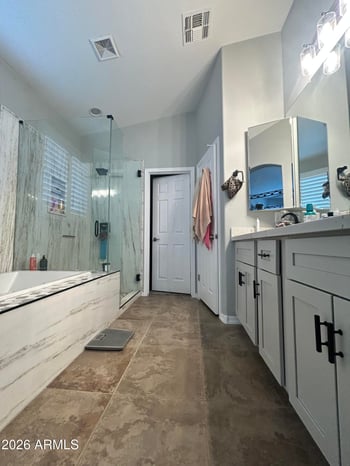 42635 43 Dr, New River, AZ 85087