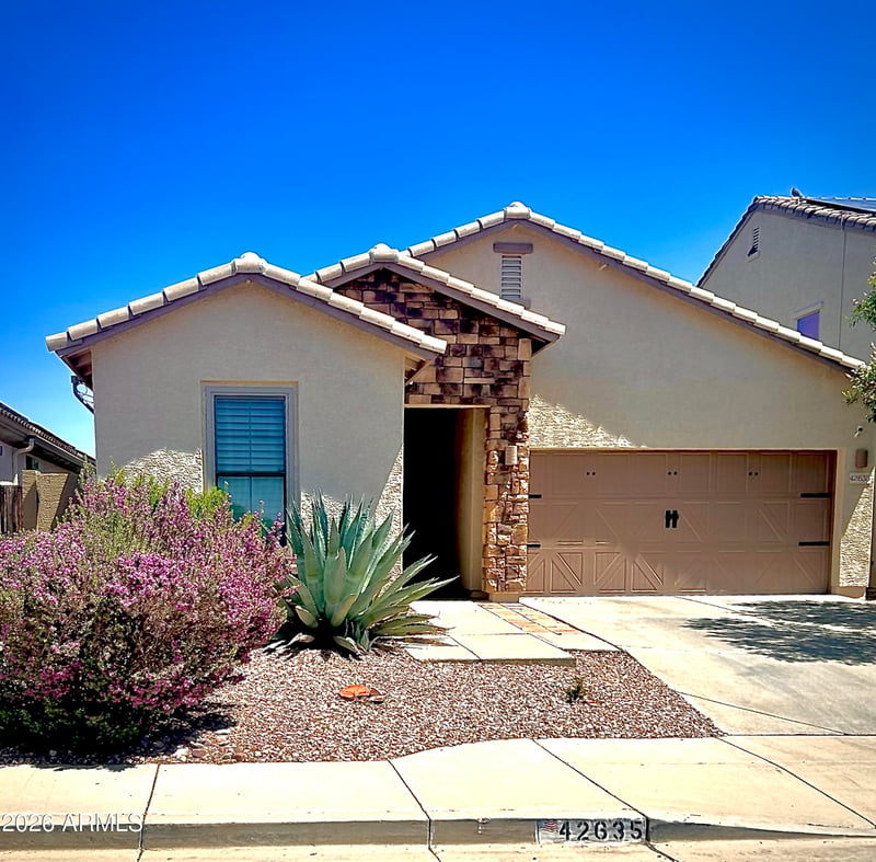 42635 N 43 Dr, New River, AZ 85087
