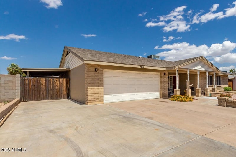 4264 Redfield Rd, Phoenix, AZ 85053