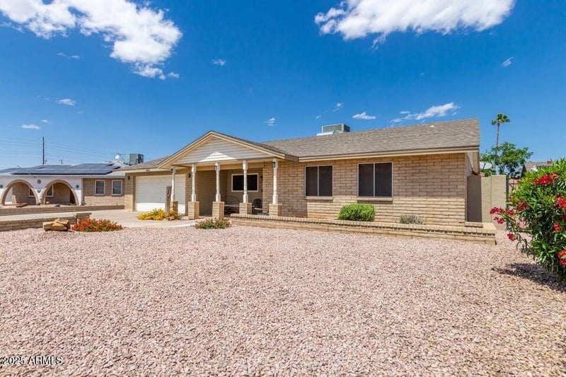 4264 Redfield Rd, Phoenix, AZ 85053