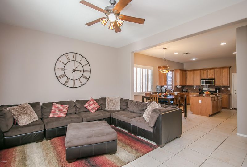 4268 E Rainbow Dr, Gilbert, AZ 85297