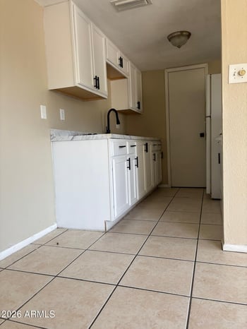 4269 68th Dr, Phoenix, AZ 85033