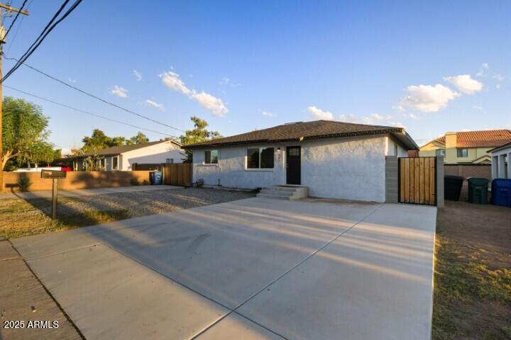 427 Crescent Ave, Mesa, AZ 85204
