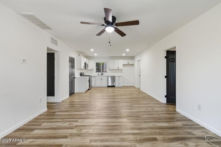 427 E Crescent Ave, Mesa, AZ 85204
