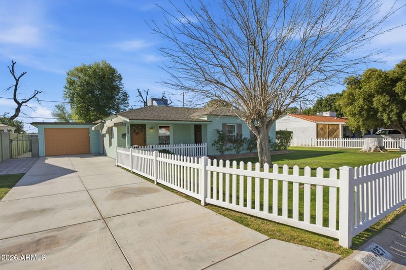 427 E Oregon Ave, Phoenix, AZ 85012