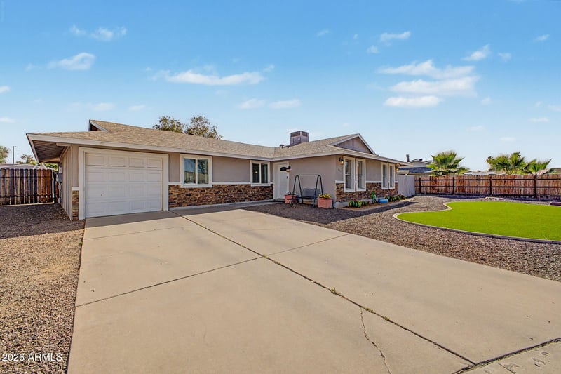 427 Spur Ave, Gilbert, AZ 85233