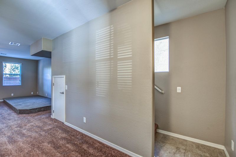 4270 E Erie St, Gilbert, AZ 85295