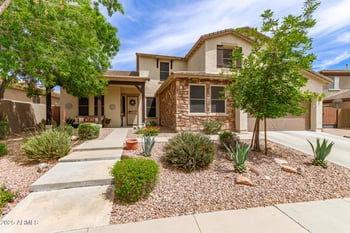 42711 45th Dr, Phoenix, AZ 85087