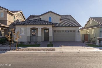 4273 John St, Gilbert, AZ 85295