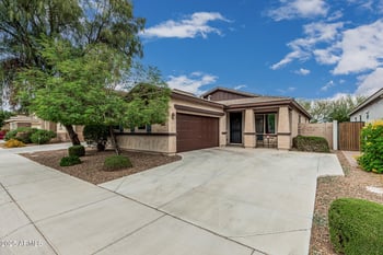 4273 Red Rock St, Gilbert, AZ 85297