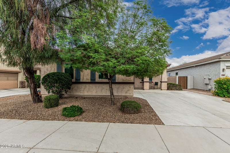 4273 Red Rock St, Gilbert, AZ 85297
