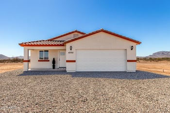 42761 Indianola Ave, Tonopah, AZ 85354