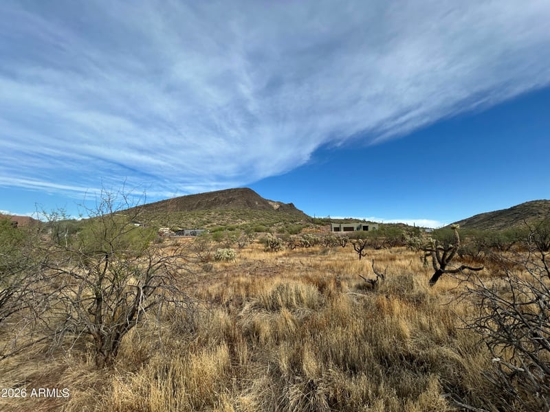 427xx N 18th St #-, New River, AZ 85087