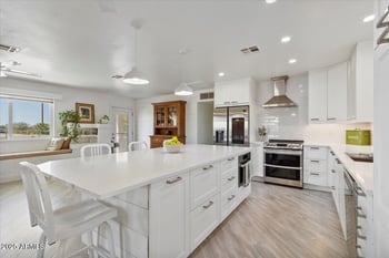 42803 Murphy Ave, San Tan Valley, AZ 85140