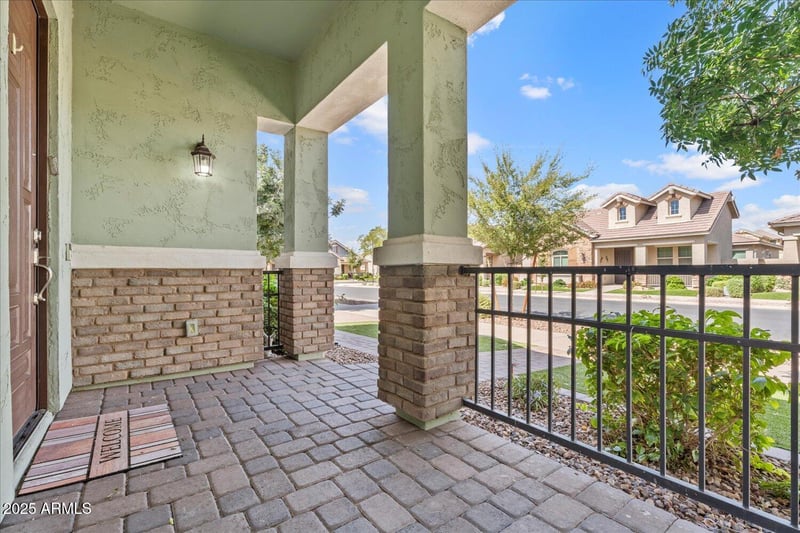 4281 Cynthia St, Gilbert, AZ 85295