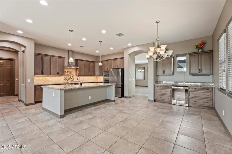 4281 Cynthia St, Gilbert, AZ 85295