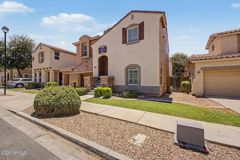 4281 Carla Vista Dr, Gilbert, AZ 85295