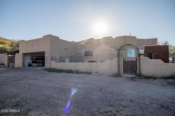 42812 22nd St, New River, AZ 85087