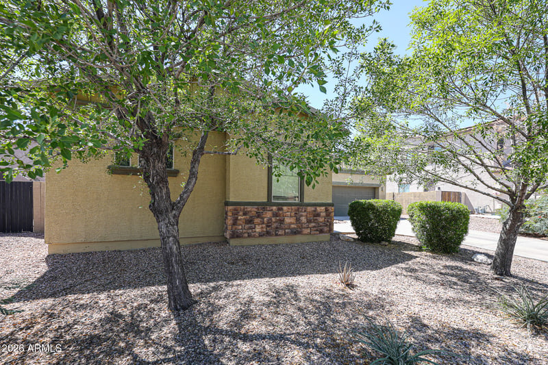 42812 N 45th Dr, New River, AZ 85087