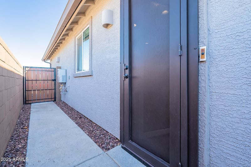 4283 Enmark Dr, San Tan Valley, AZ 85143