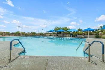 4283 Nora Dr, San Tan Valley, AZ 85144