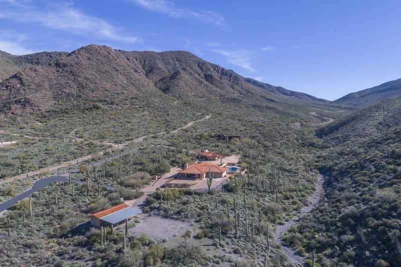 42831 N Fleming Springs Rd, Cave Creek, AZ 85331