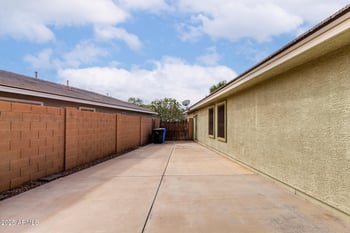 4284 Wildhorse Dr, Gilbert, AZ 85297