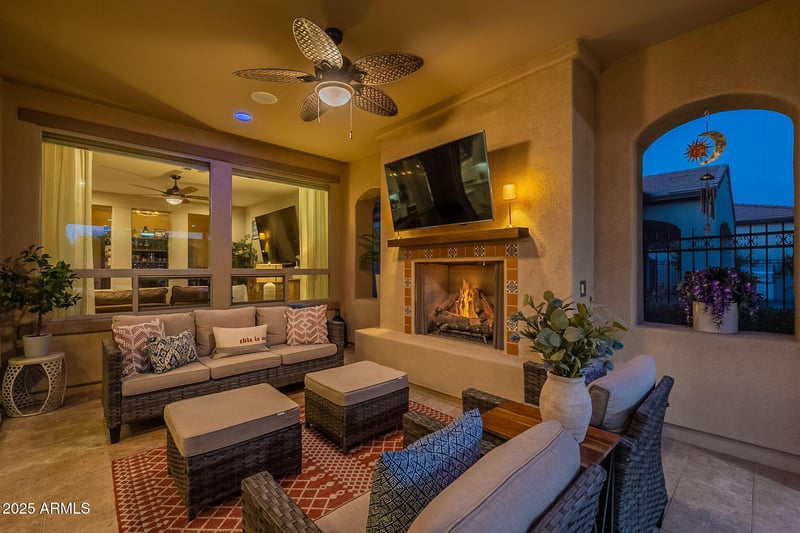 429 Veterans Way, Queen Creek, AZ 85140