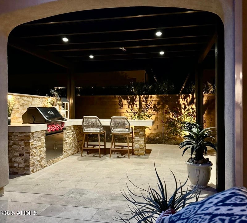 429 Veterans Way, Queen Creek, AZ 85140