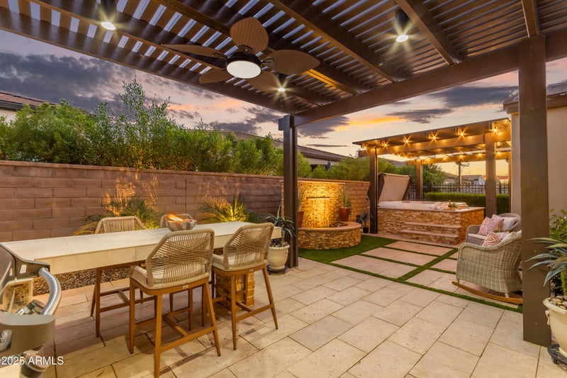 429 Veterans Way, Queen Creek, AZ 85140