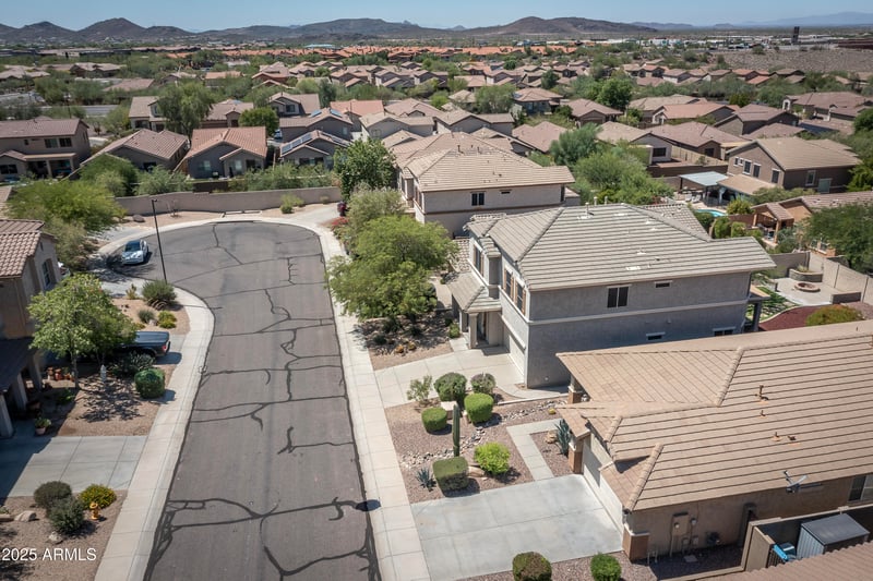 42920 Raleigh Ct, Anthem, AZ 85086
