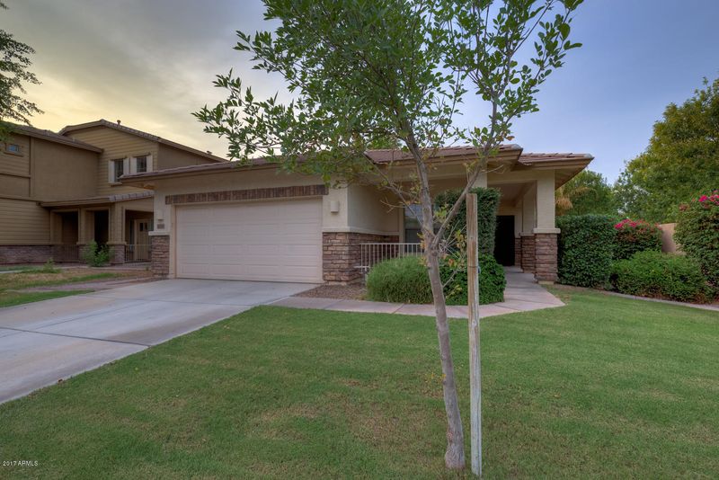 4294 E Washington Ct, Gilbert, AZ 85234