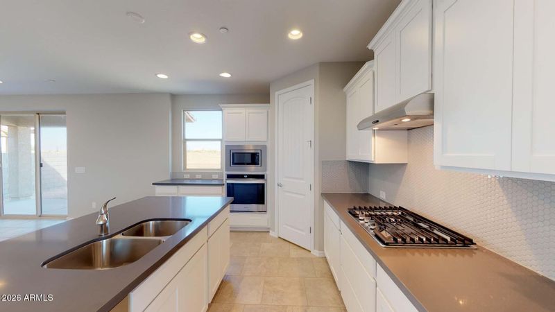 4294 S 239th Glen, Buckeye, AZ 85326