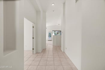 4294 Walnut Rd, Gilbert, AZ 85298