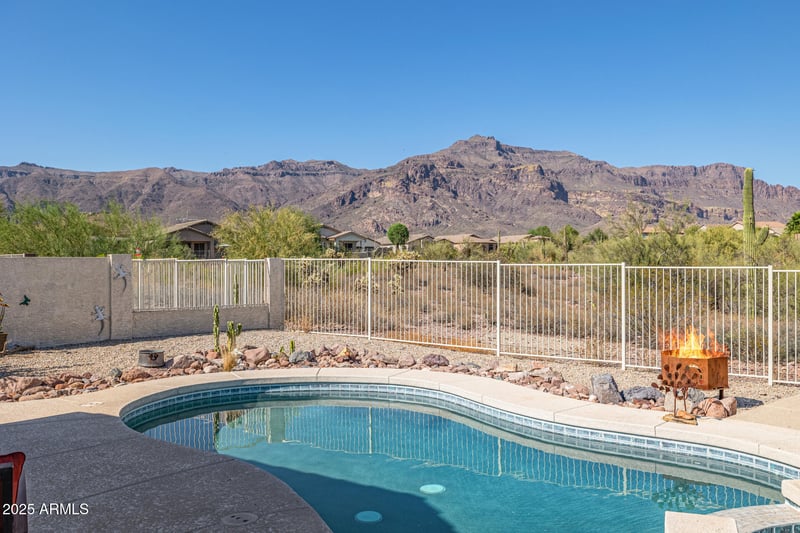 4297 Pony Rider Trl, Gold Canyon, AZ 85118