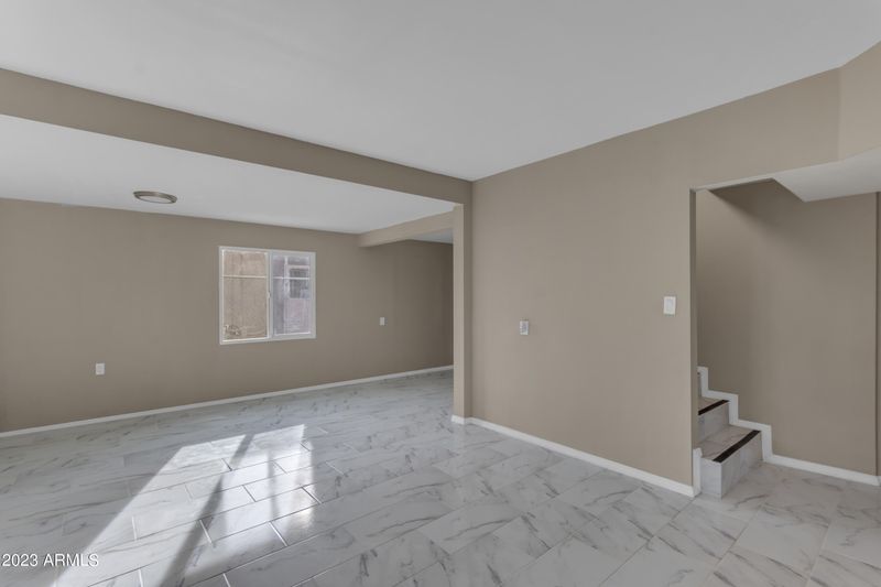 43 E Elwood St, Phoenix, AZ 85040