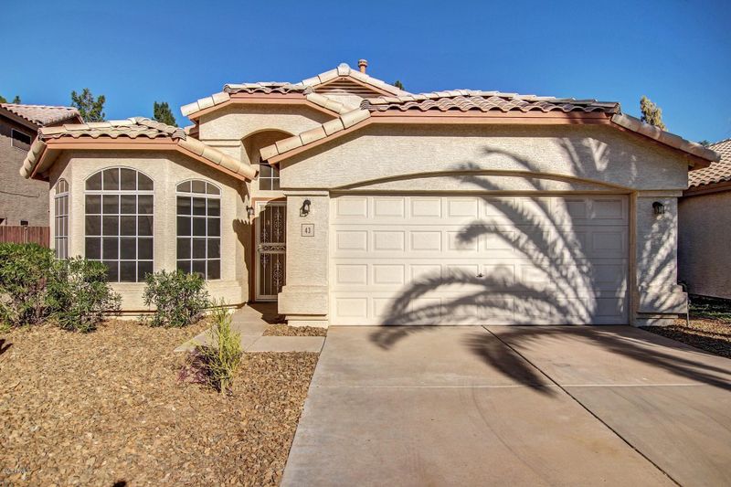 43 S Garnet Rd, Gilbert, AZ 85296