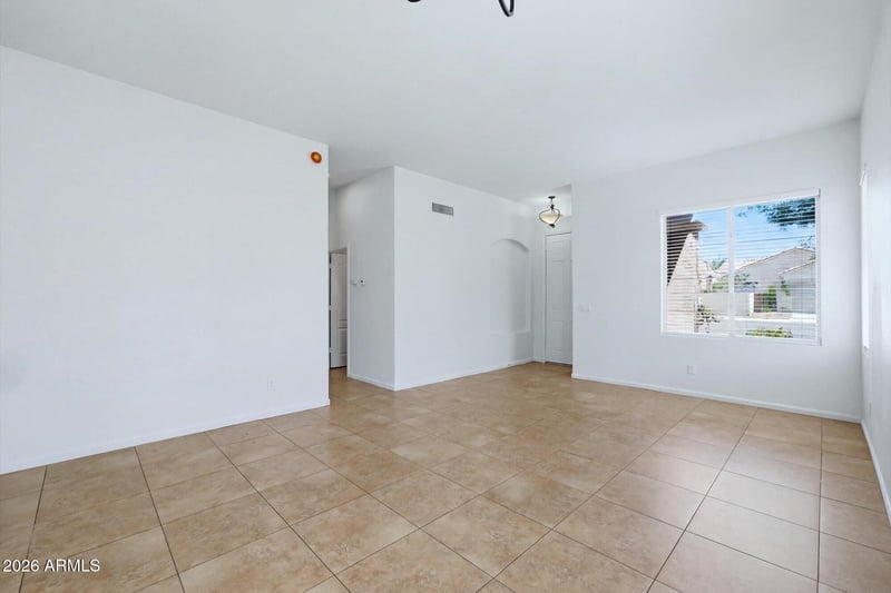 430 Half Moon Way, Chandler, AZ 85225