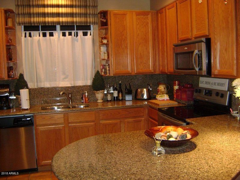 430 W Mountain Sage Dr, Phoenix, AZ 85045