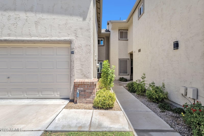 4301 21st St #31, Phoenix, AZ 85016