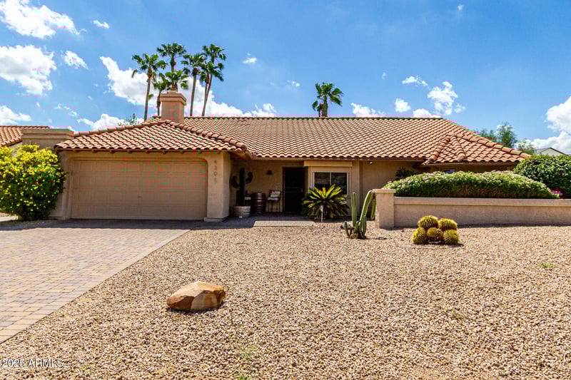 4301 Betty Elyse Ln, Phoenix, AZ 85032