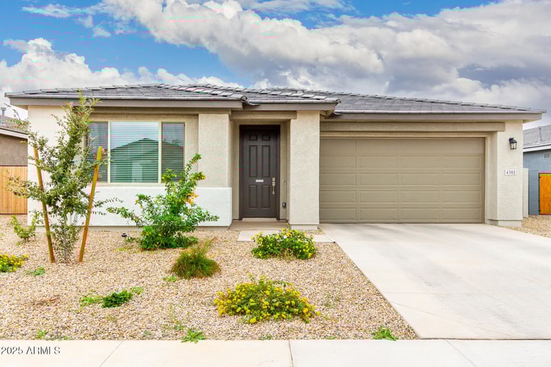 4301 Bradford Ave, San Tan Valley, AZ 85143