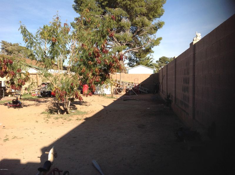 4301 E Nancy Ln, Phoenix, AZ 85042